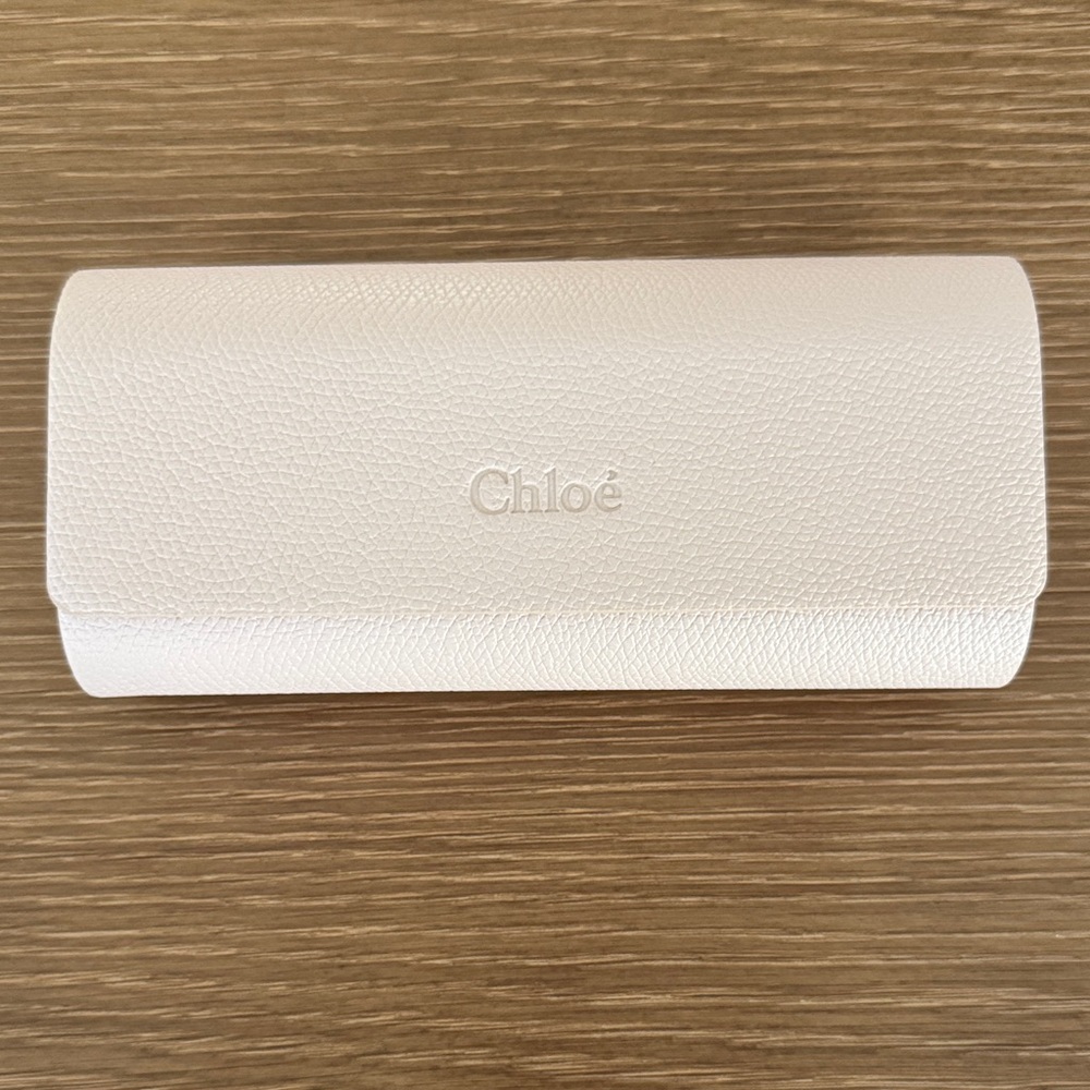 Chloe sunglasses case